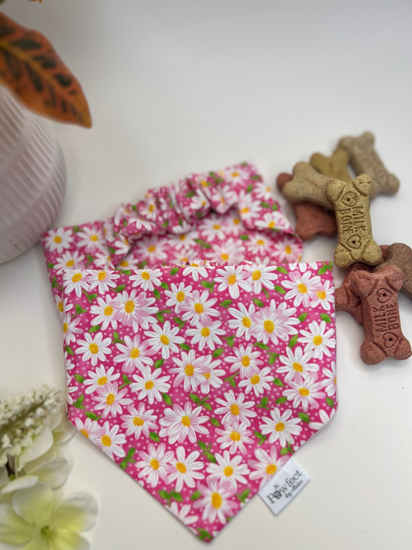 Pink Daisy Bloom Bandana
